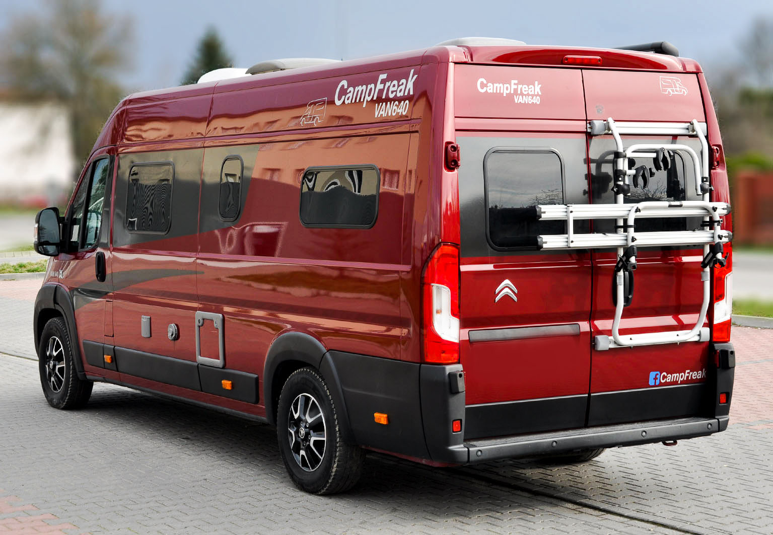 VAN 640 - 2