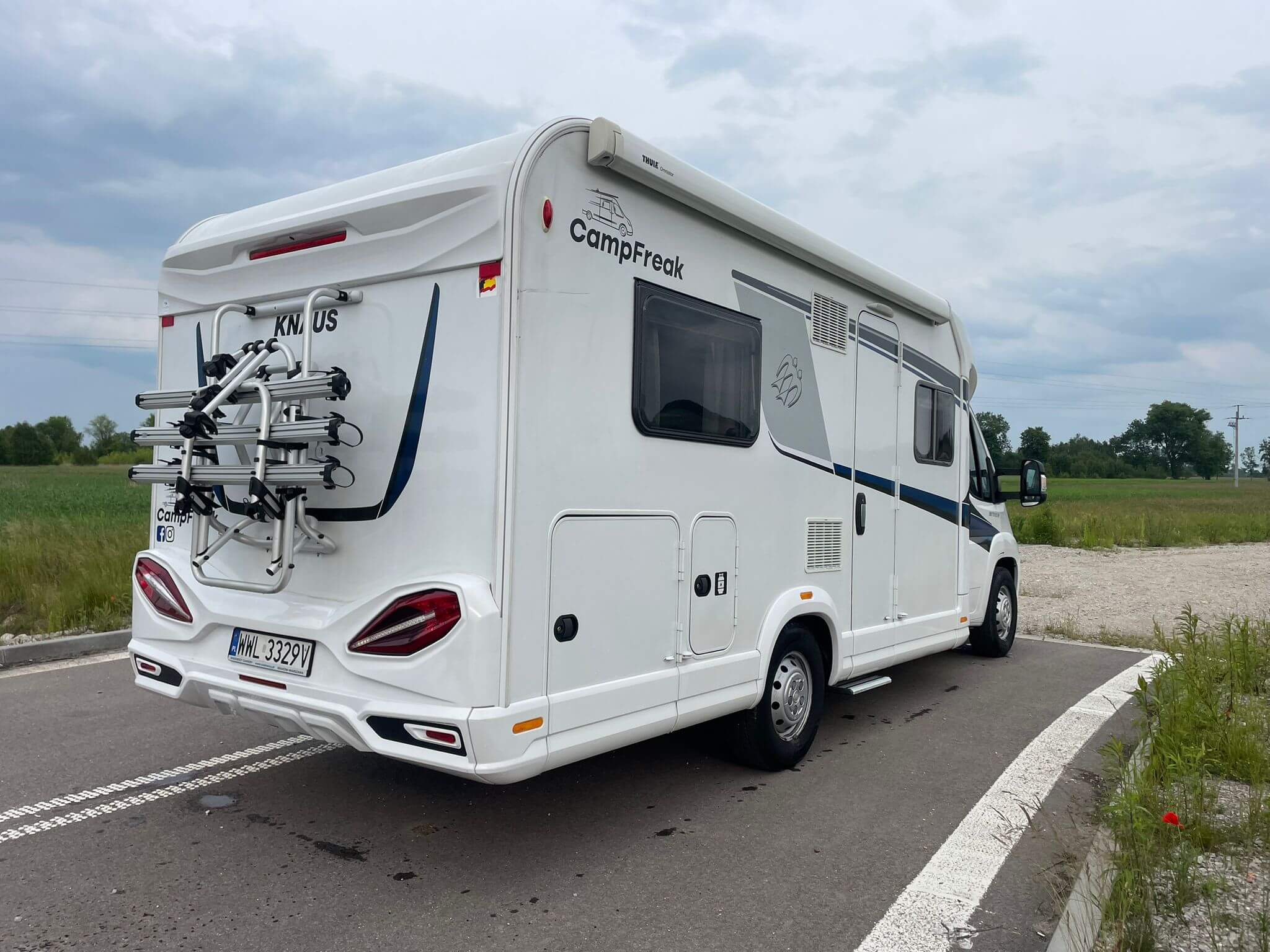Wypożyczalnia Kamper Knaus Camp 650 - 6